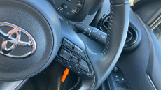 Toyota Yaris 1.5 Hybrid Icon 5dr CVT Hybrid Hatchback